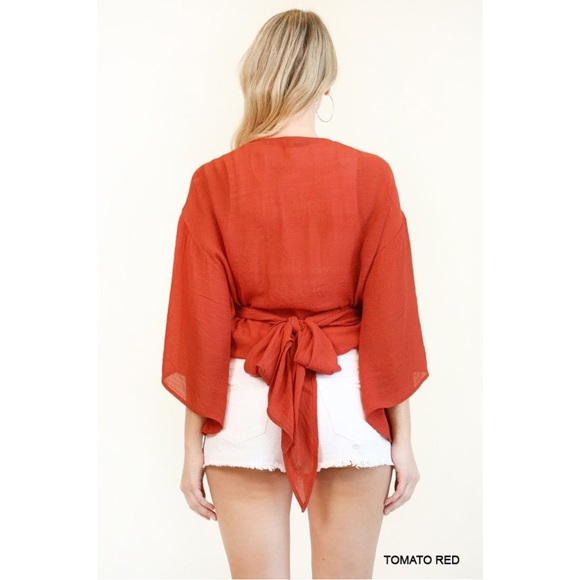 Red wrap kimono top - Picture 4 of 4